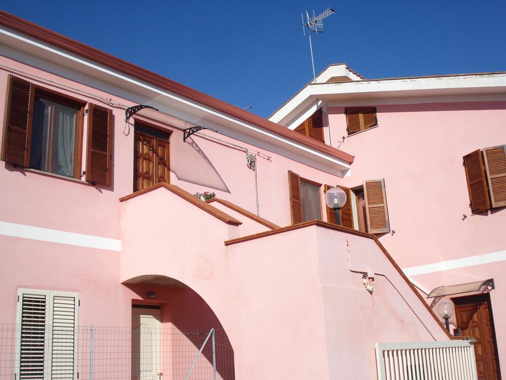 L'Aurora Viola Bed & Breakfast Carbonia Dış mekan fotoğraf